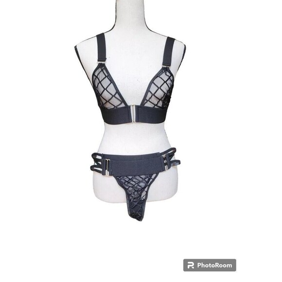 3 Piece Set Bra Thong Garter Size Small Black - Picture 5 of 10